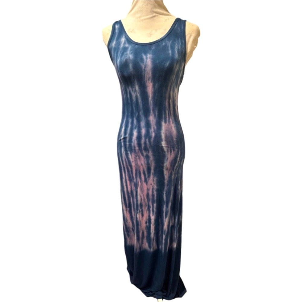 *Go Couture blue tie dye body con maxi dress, racer back,size L EUC